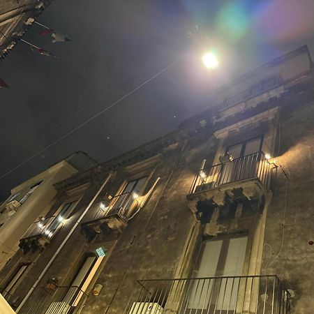 Antica Sicilia Rooms And Breakfast Catania Exteriör bild