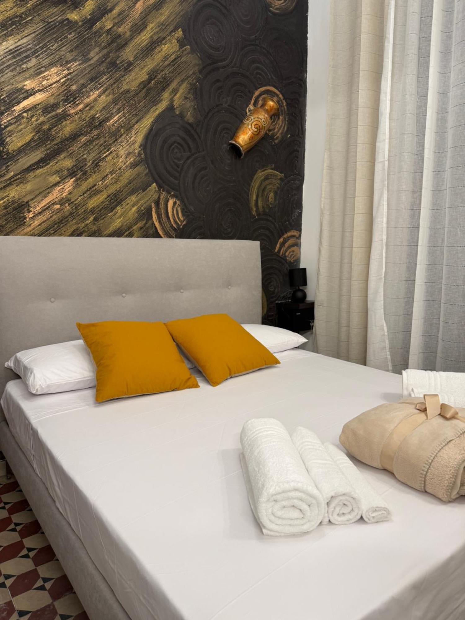Antica Sicilia Rooms And Breakfast Catania Exteriör bild
