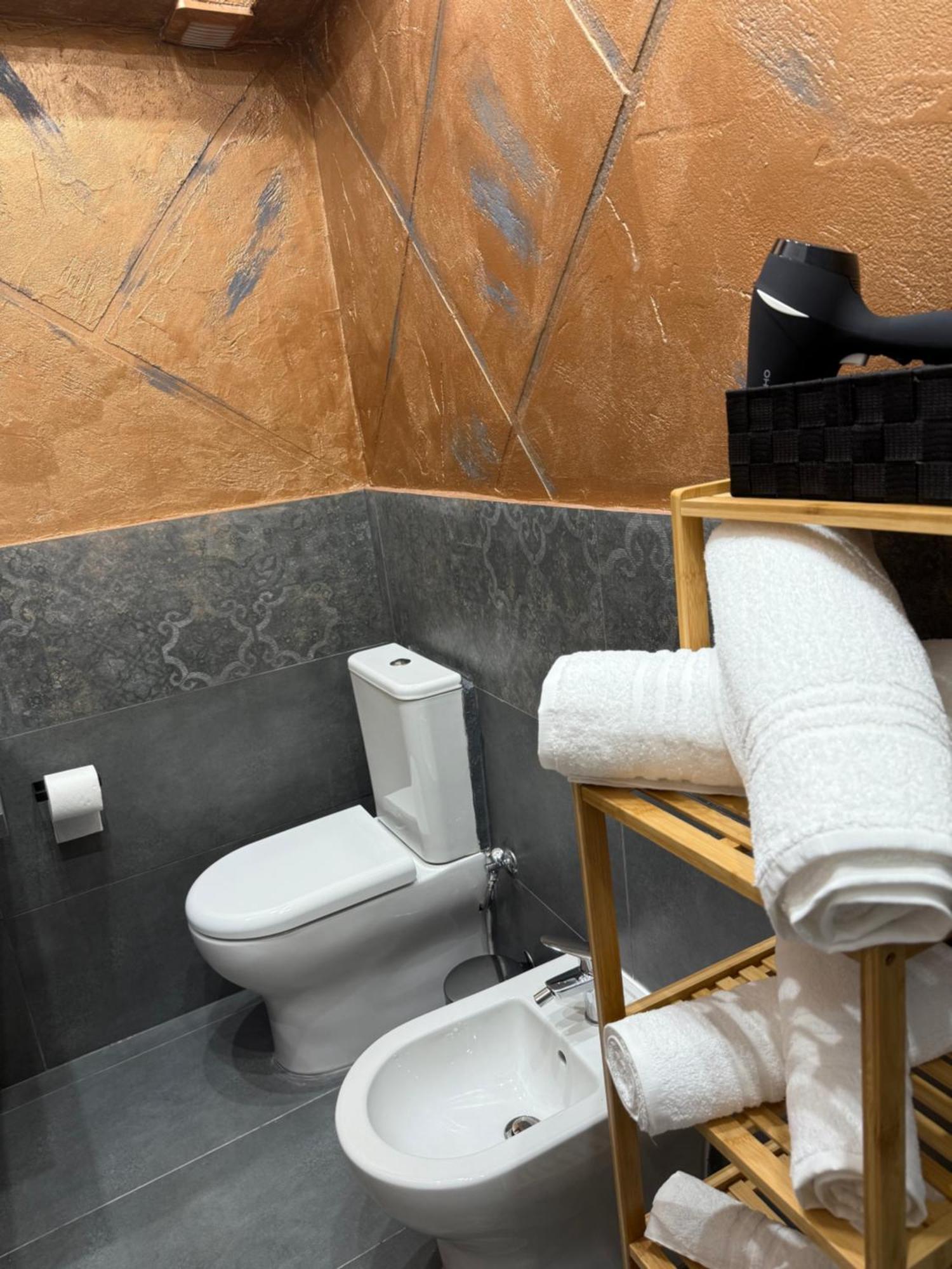 Antica Sicilia Rooms And Breakfast Catania Exteriör bild