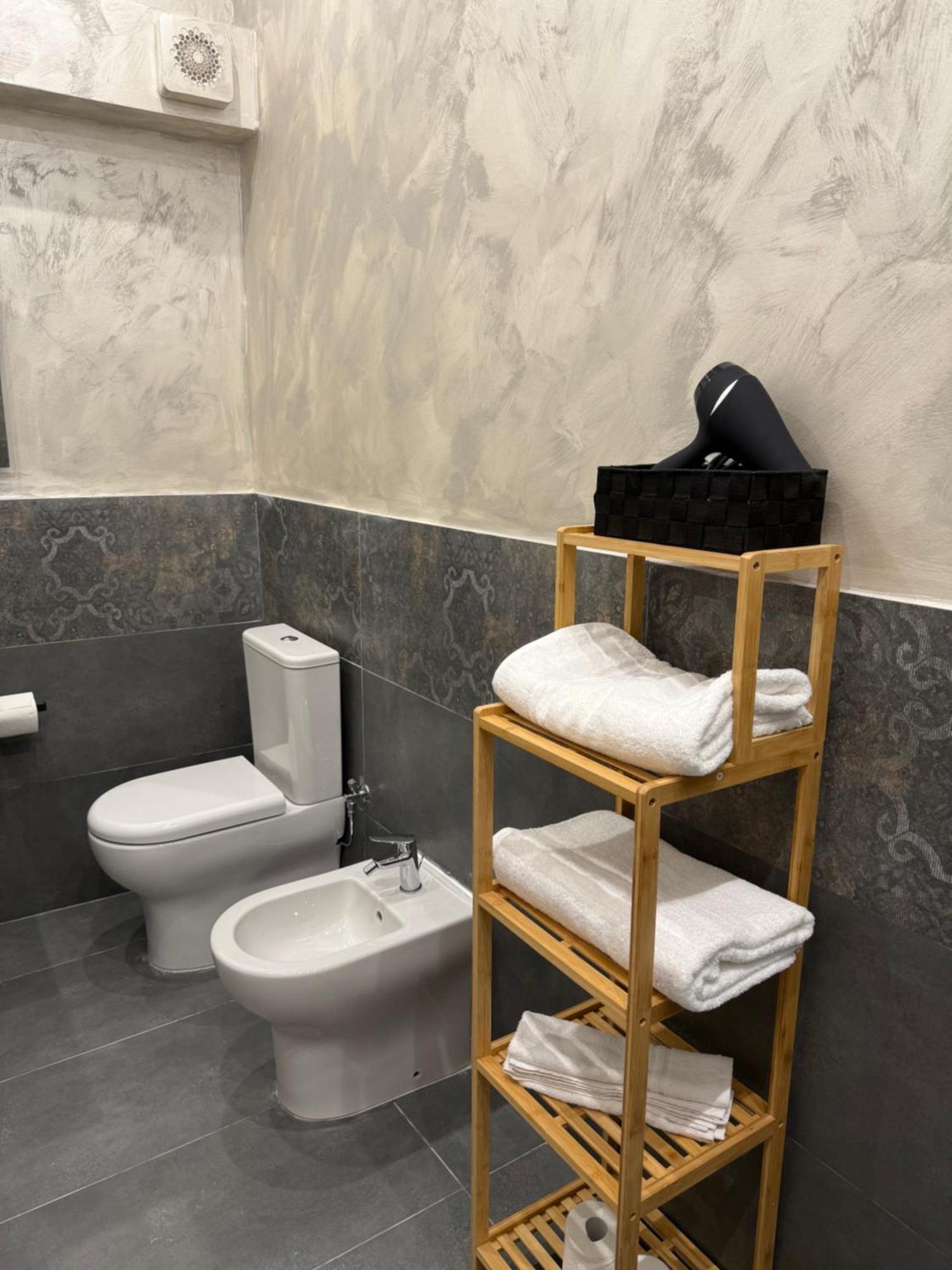 Antica Sicilia Rooms And Breakfast Catania Exteriör bild